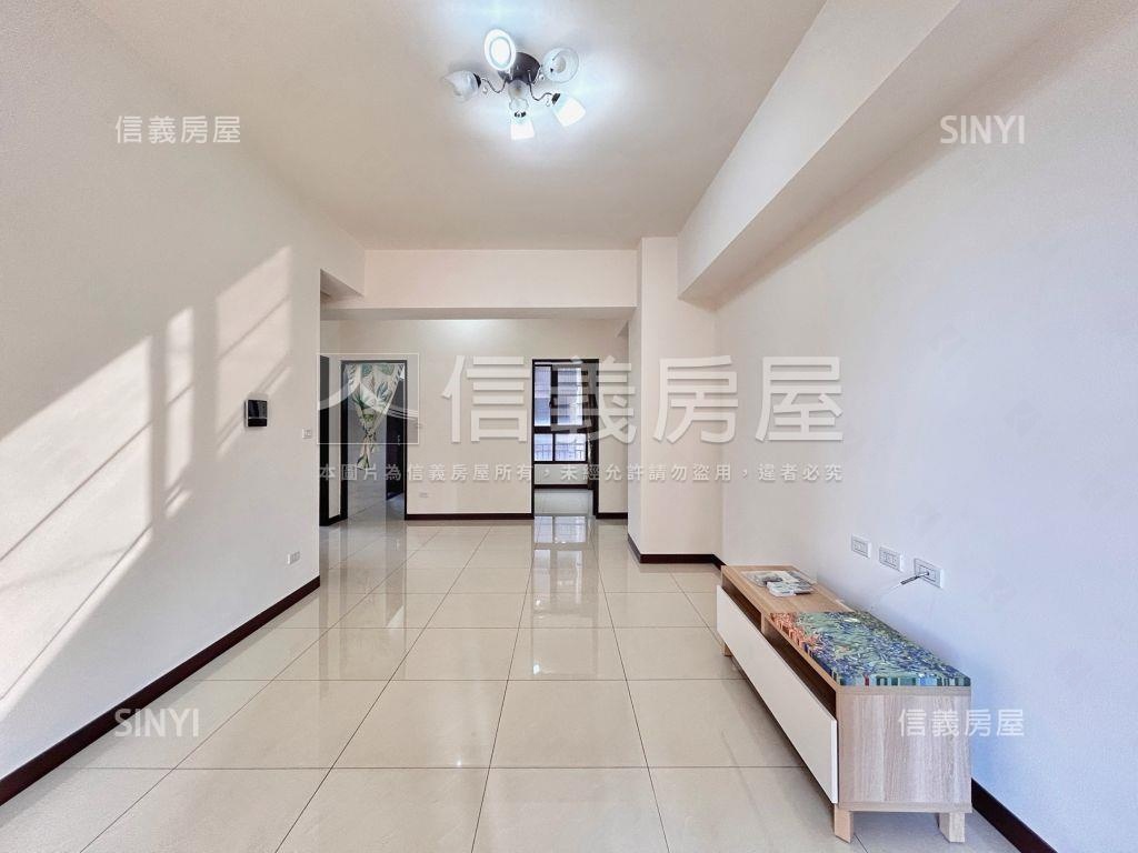 專任佳順採光雙衛浴開窗房屋室內格局與周邊環境