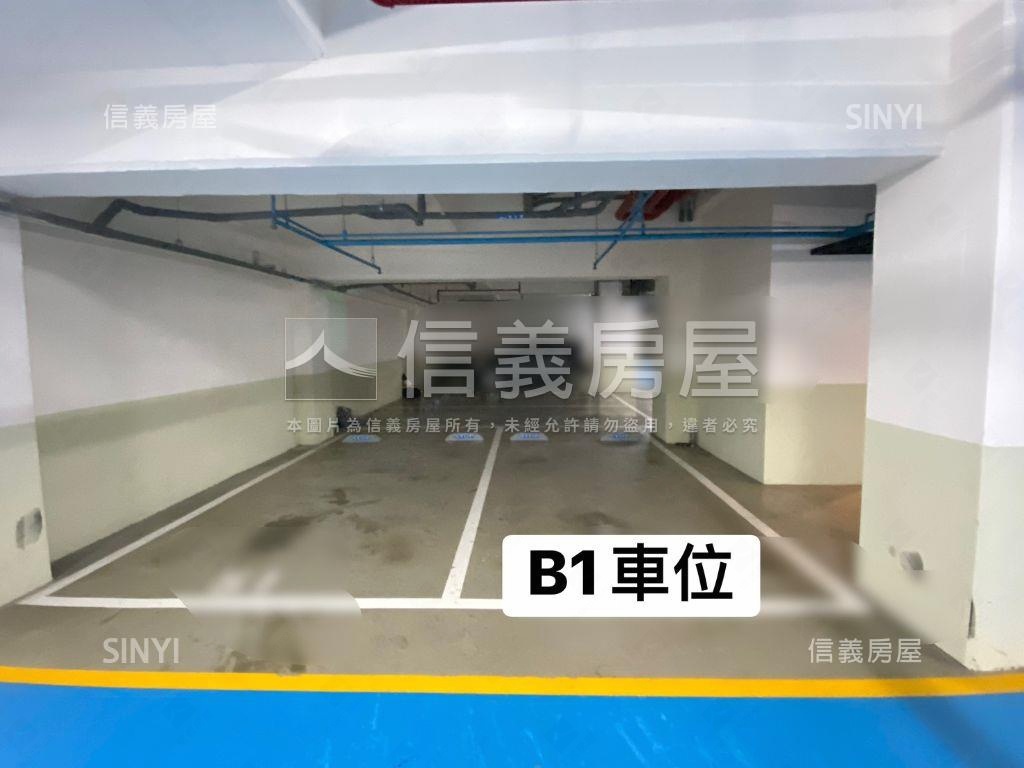 專任佳順採光雙衛浴開窗房屋室內格局與周邊環境
