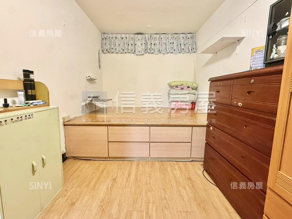 國盛花園電梯雅緻２房房屋室內格局與周邊環境