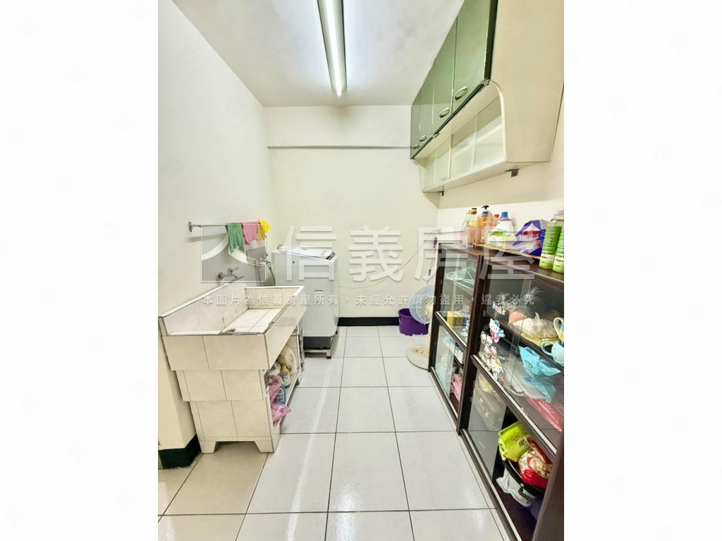 國盛花園電梯雅緻２房房屋室內格局與周邊環境