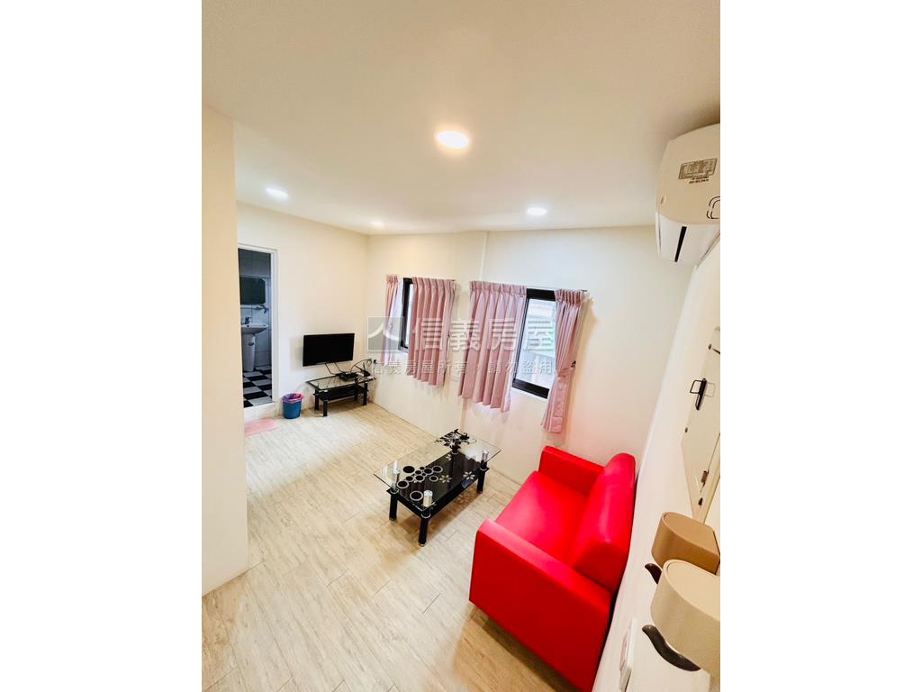 近美術館小資成家美屋房屋室內格局與周邊環境