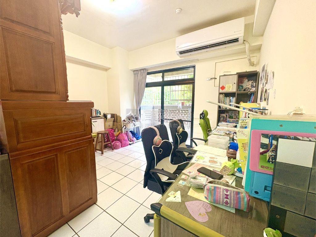 中科國安國宅甲區大三房房屋室內格局與周邊環境