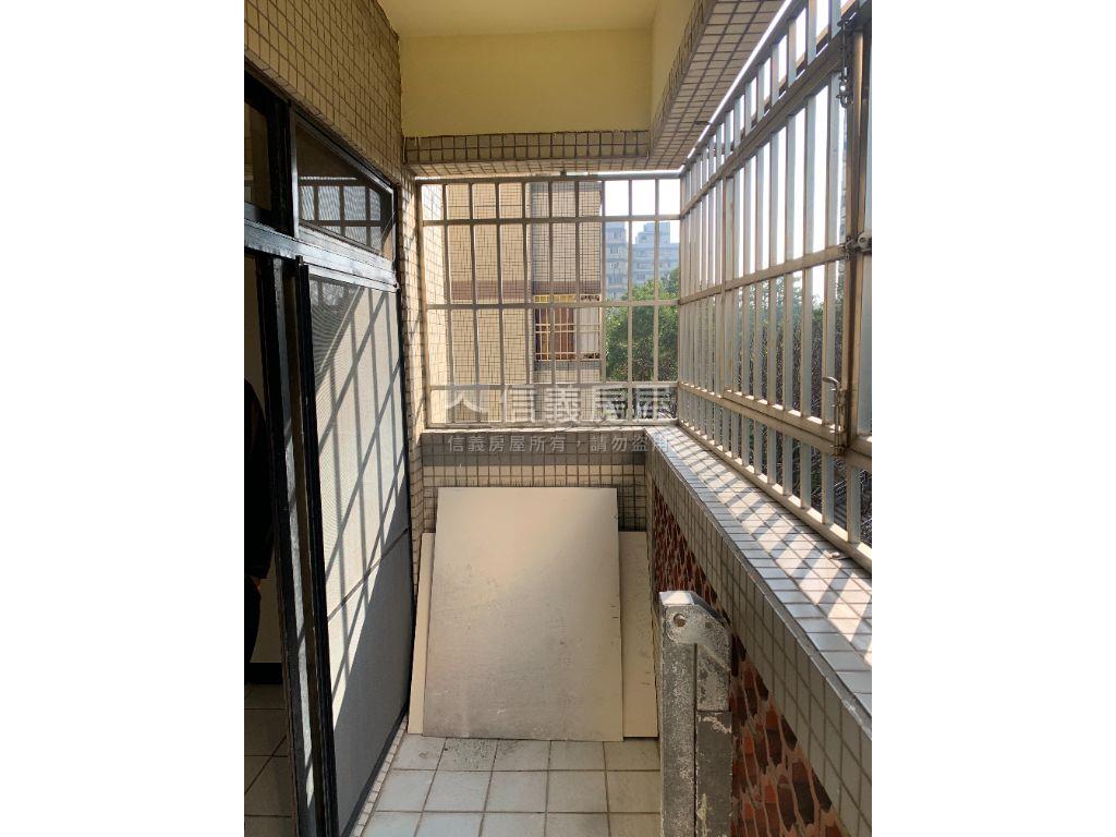 中科國安國宅甲區大三房房屋室內格局與周邊環境