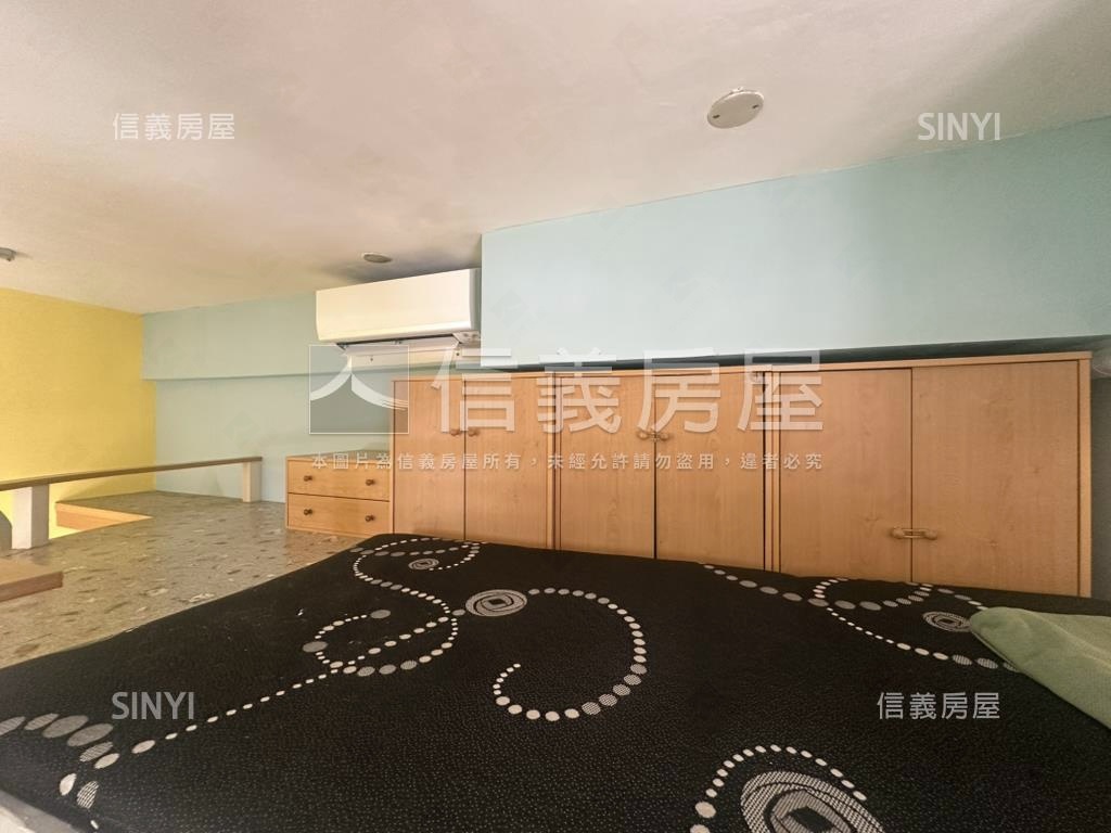 專任潘朵拉高樓美屋房屋室內格局與周邊環境