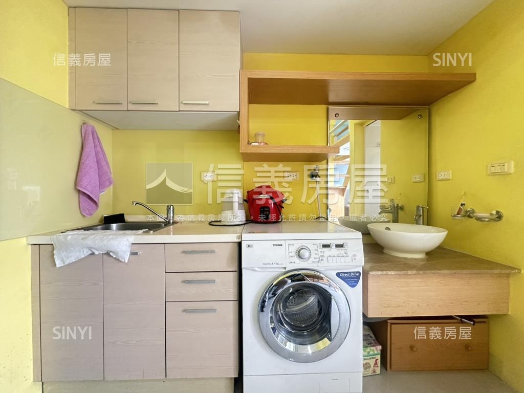 專任潘朵拉高樓美屋房屋室內格局與周邊環境