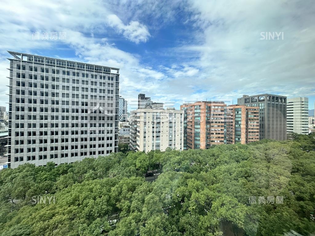 雙敦氣派高樓層房屋室內格局與周邊環境