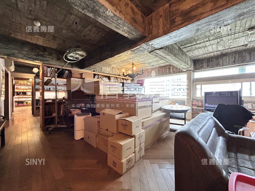 雙敦氣派高樓層房屋室內格局與周邊環境