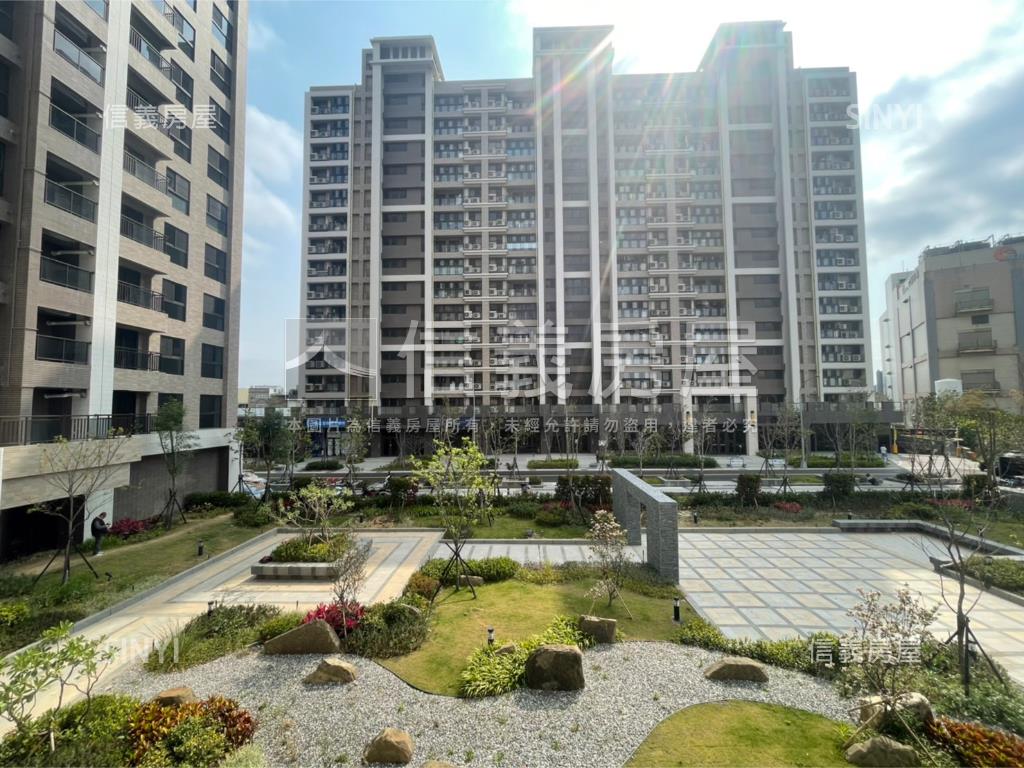 百萬精裝戶ＪＯＹＱ房屋室內格局與周邊環境