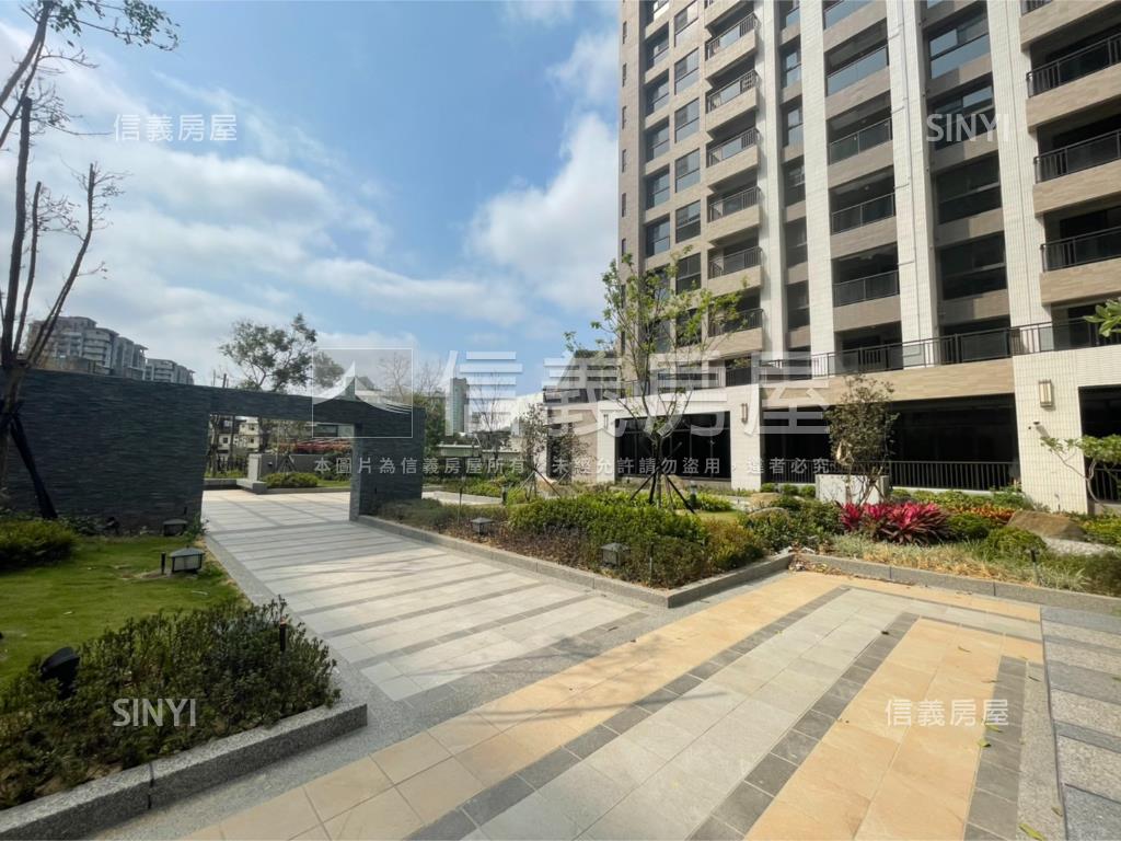 百萬精裝戶ＪＯＹＱ房屋室內格局與周邊環境
