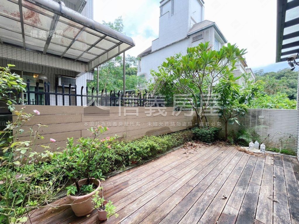 靜謐新店直潭電梯別墅房屋室內格局與周邊環境