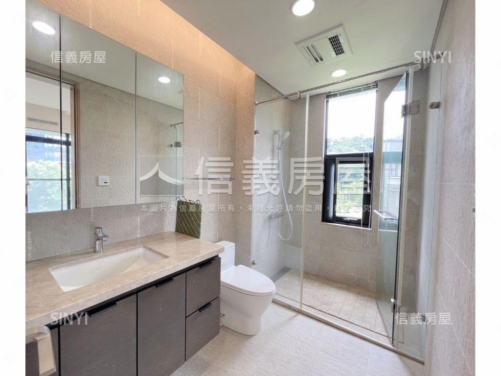 靜謐新店直潭電梯別墅房屋室內格局與周邊環境