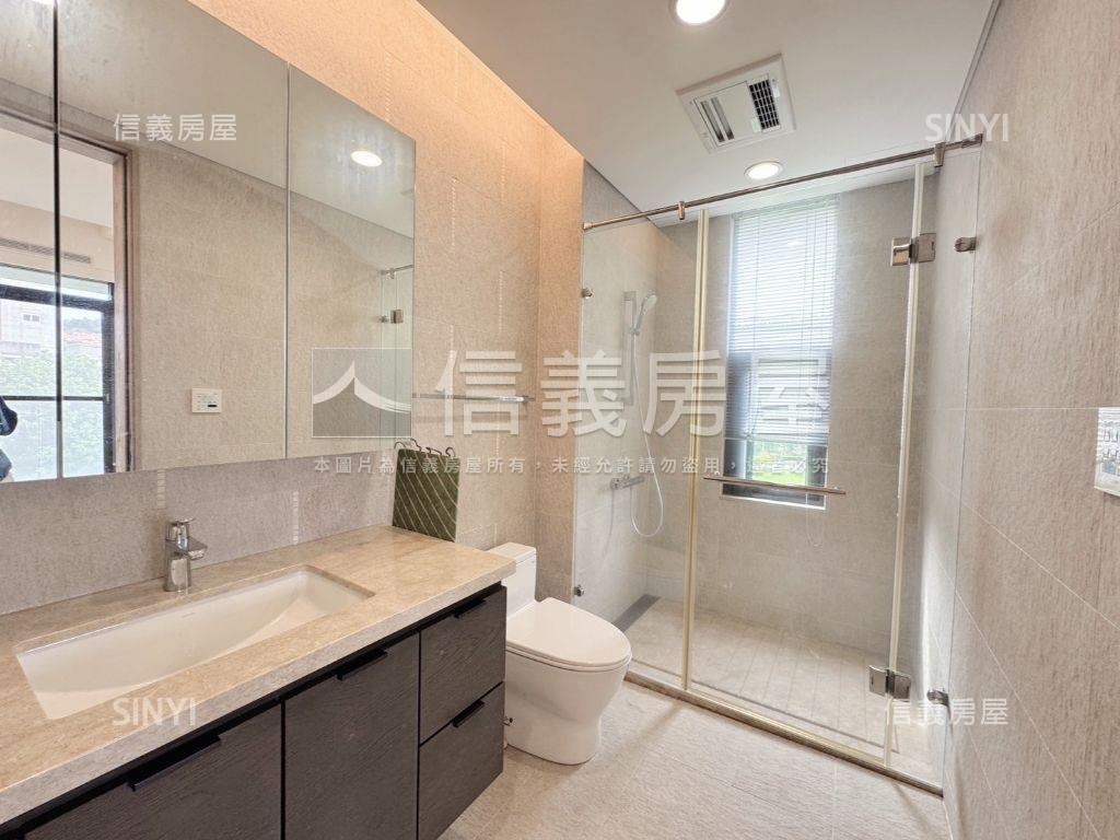 靜謐新店直潭電梯別墅房屋室內格局與周邊環境