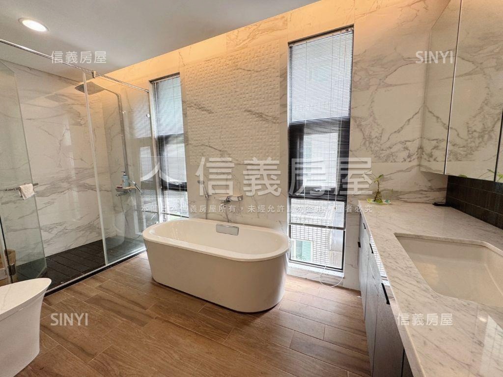 靜謐新店直潭電梯別墅房屋室內格局與周邊環境