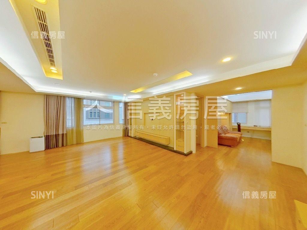 創世紀四房朝東南大戶房屋室內格局與周邊環境