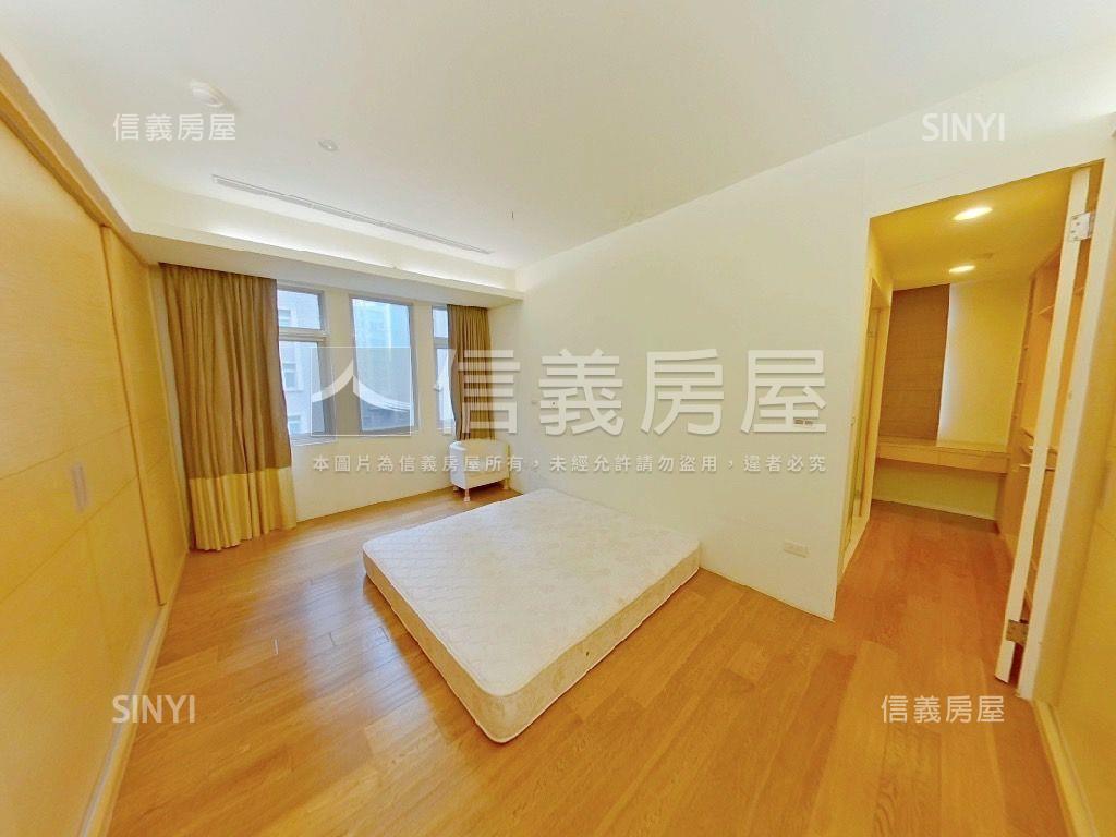 創世紀四房朝東南大戶房屋室內格局與周邊環境