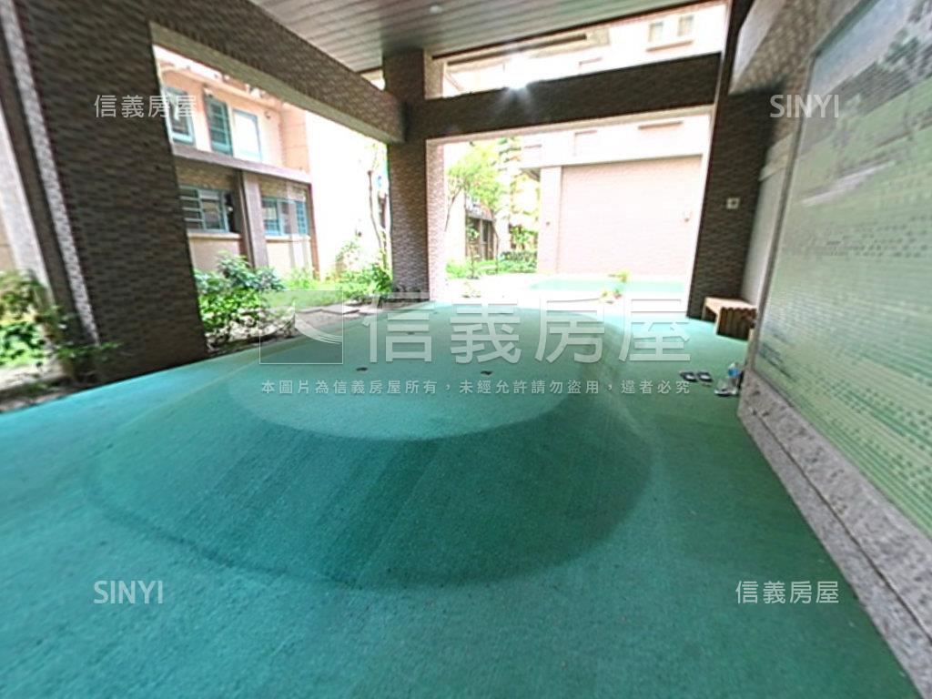 創世紀四房朝東南大戶房屋室內格局與周邊環境