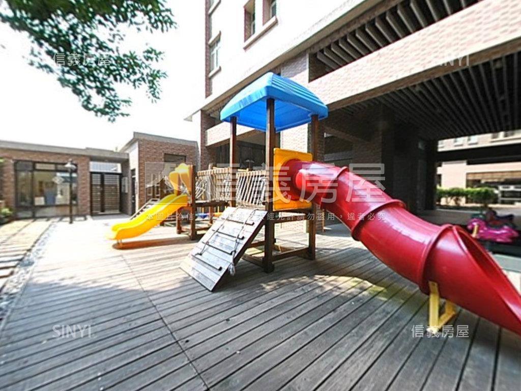 創世紀四房朝東南大戶房屋室內格局與周邊環境