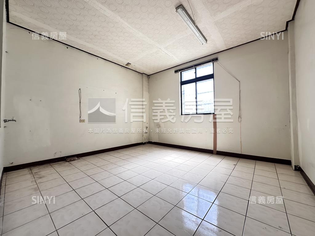 怡平路．走路上學透天房屋室內格局與周邊環境