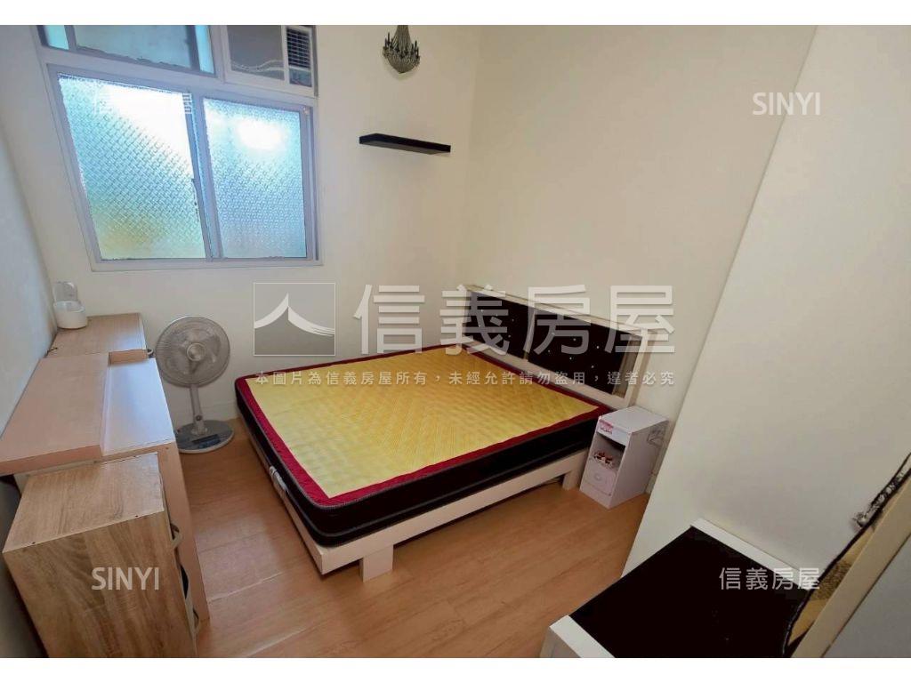 稀有釋出邊間獨戶公寓二樓房屋室內格局與周邊環境