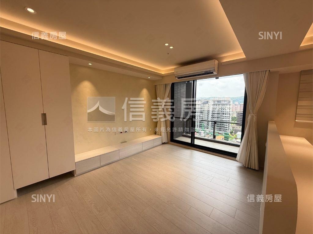 德友秀川高樓美裝宅房屋室內格局與周邊環境