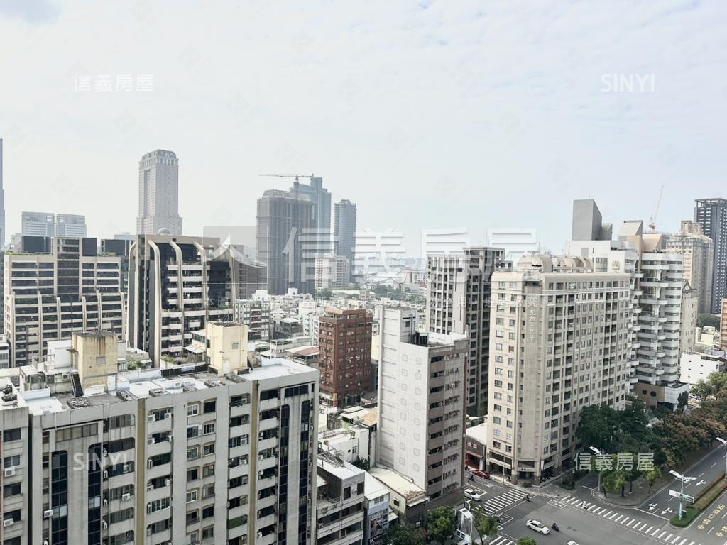 國泰Ｏ２三房雙主臥雙平車房屋室內格局與周邊環境