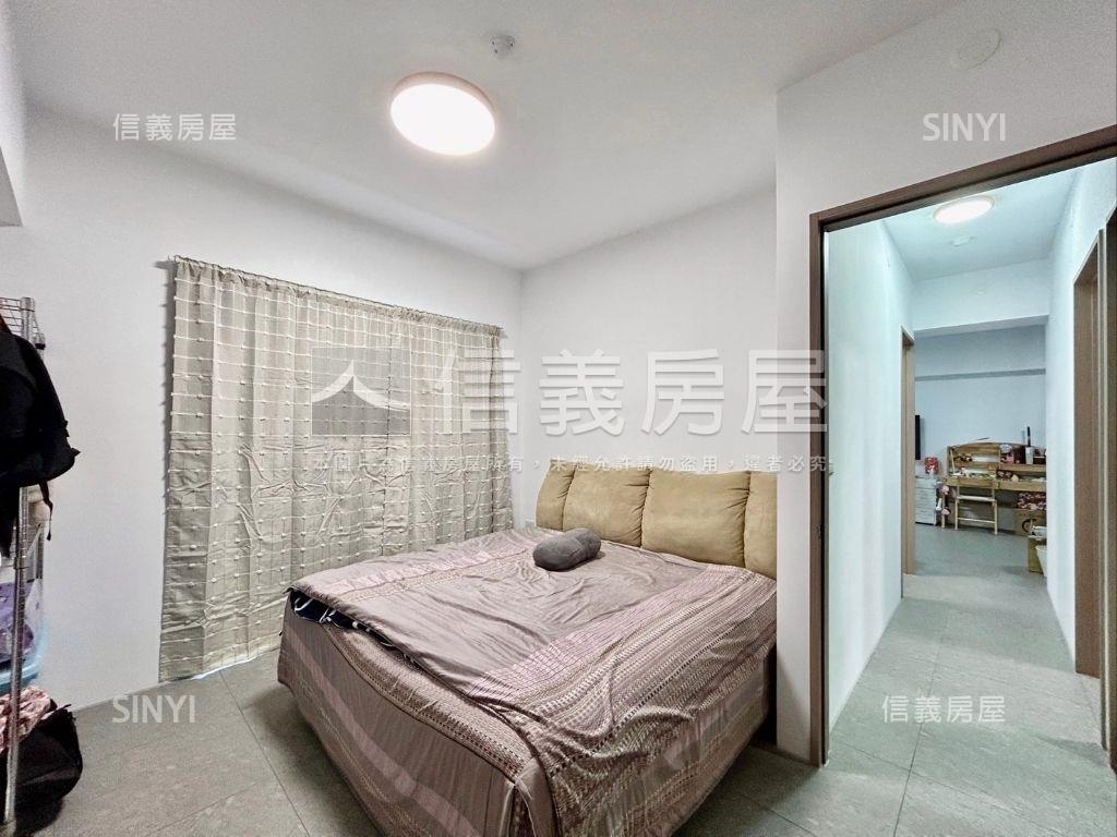 閱建築房屋室內格局與周邊環境