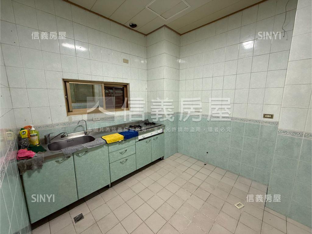 龍之鄉稀有釋出大空間房屋室內格局與周邊環境