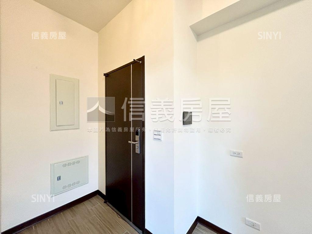 竹蓮街。讚好漾兩房車位房屋室內格局與周邊環境