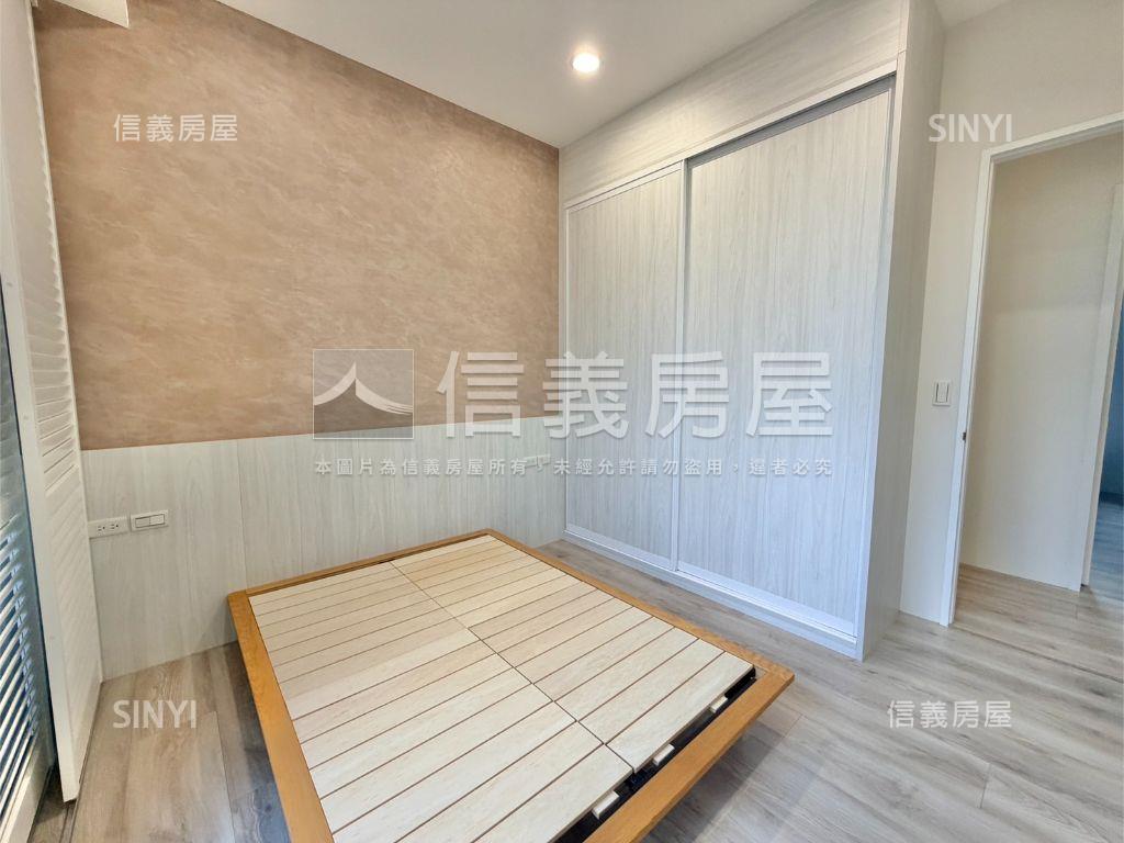 晶硯質感３房雙主臥雙平車房屋室內格局與周邊環境