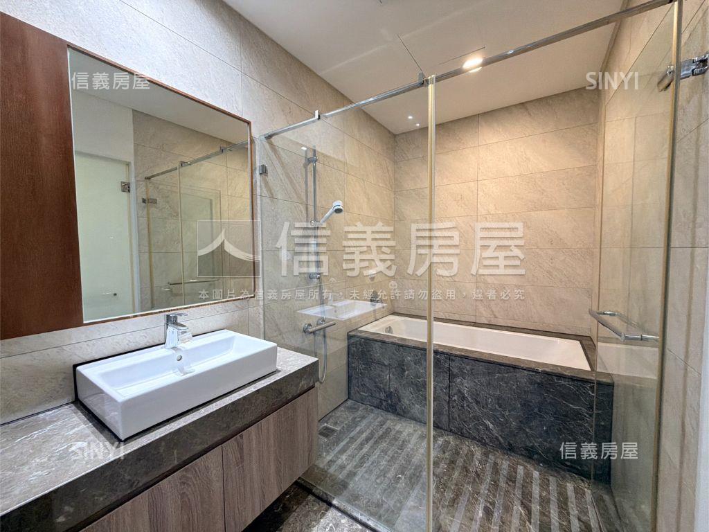 晶硯質感３房雙主臥雙平車房屋室內格局與周邊環境