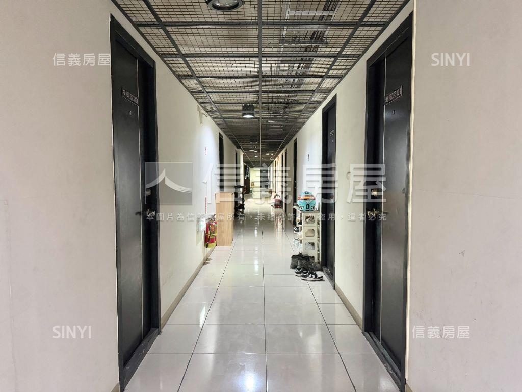 低總價錢進時代套房房屋室內格局與周邊環境