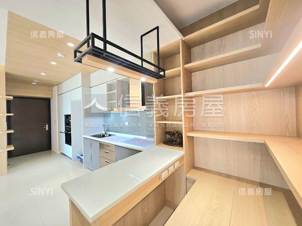 沅林附美裝潢三房平車房屋室內格局與周邊環境