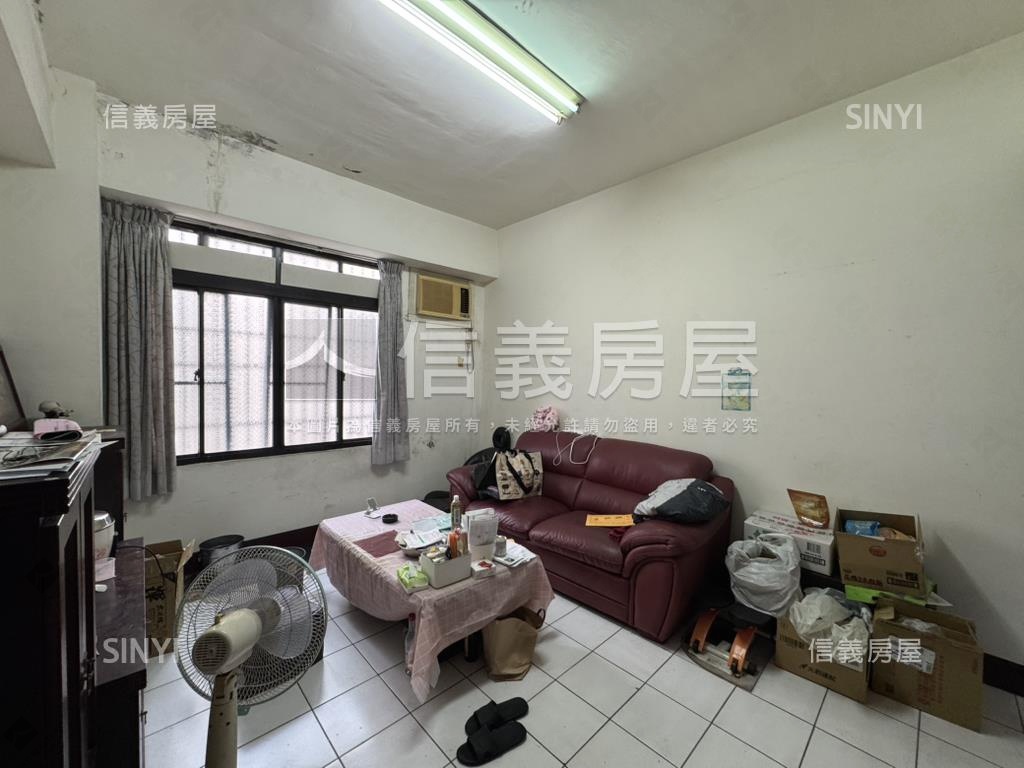 近車站春夏書香名邸美３房房屋室內格局與周邊環境