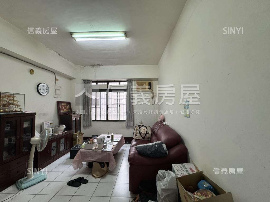 近車站春夏書香名邸美３房房屋室內格局與周邊環境