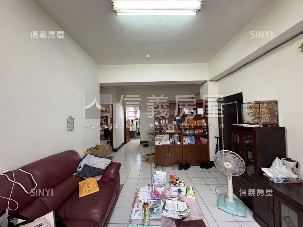 近車站春夏書香名邸美３房房屋室內格局與周邊環境