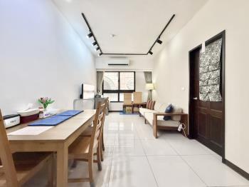 荷雅時尚館美兩房坡平車位