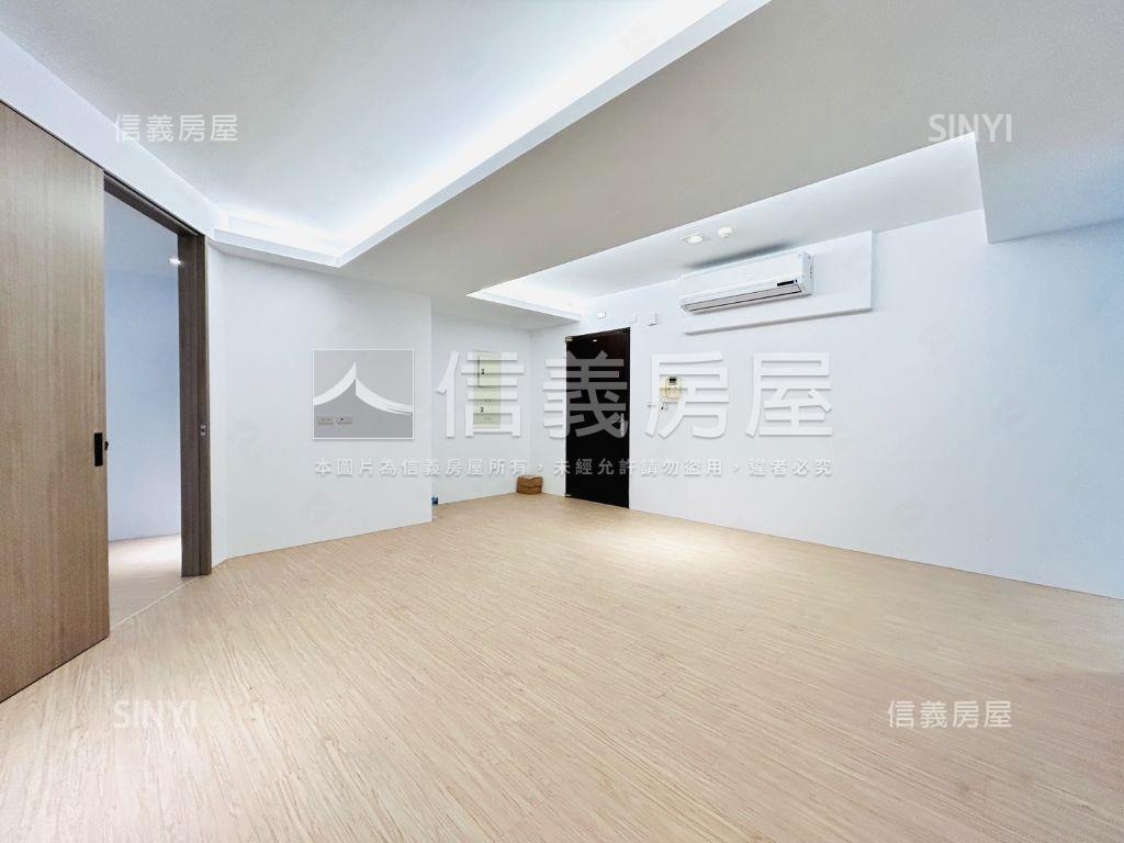 捷運電梯美式風格精品２房房屋室內格局與周邊環境