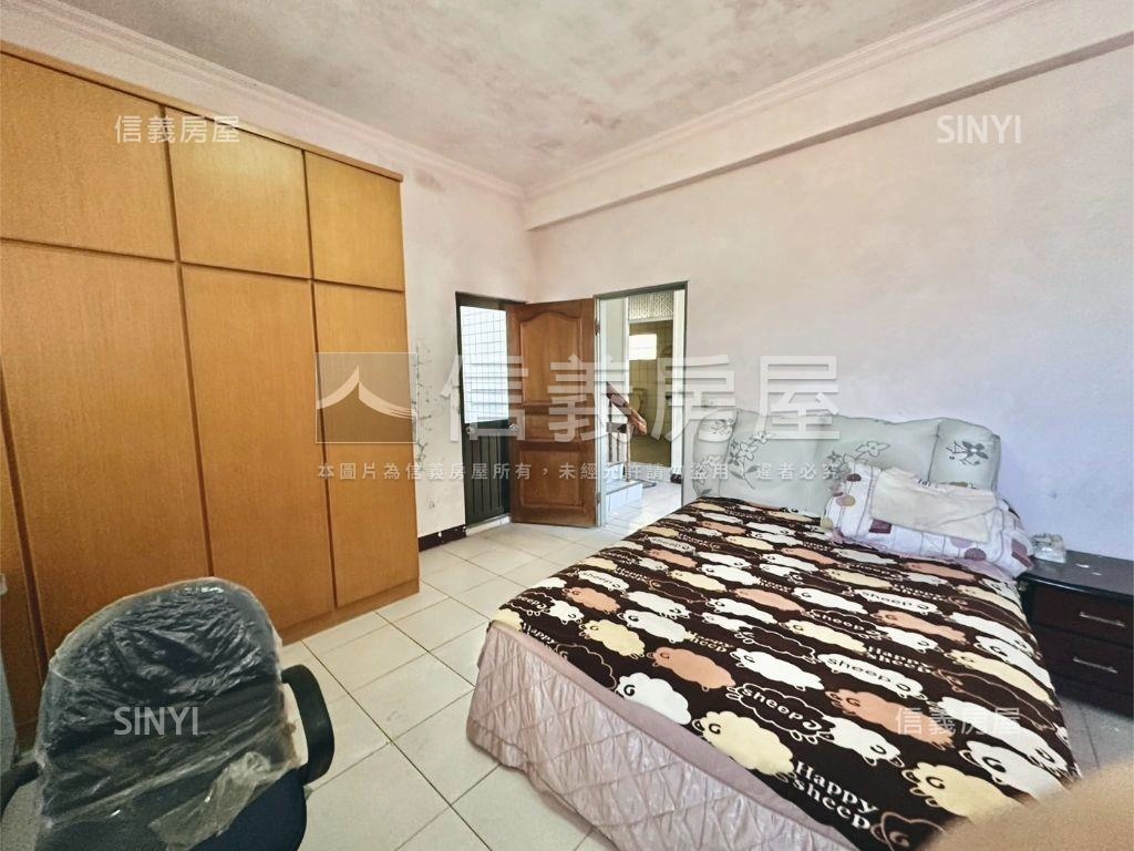 近車站松林國小旁邊間透店房屋室內格局與周邊環境