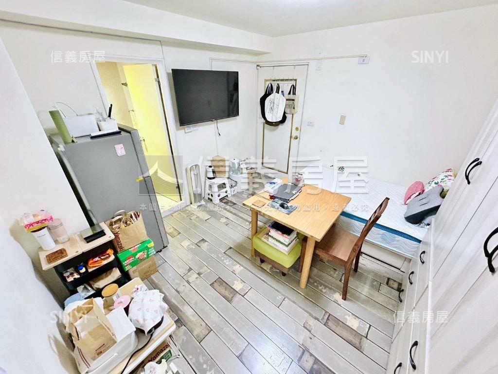 未來捷運藍線公園旁美套房房屋室內格局與周邊環境