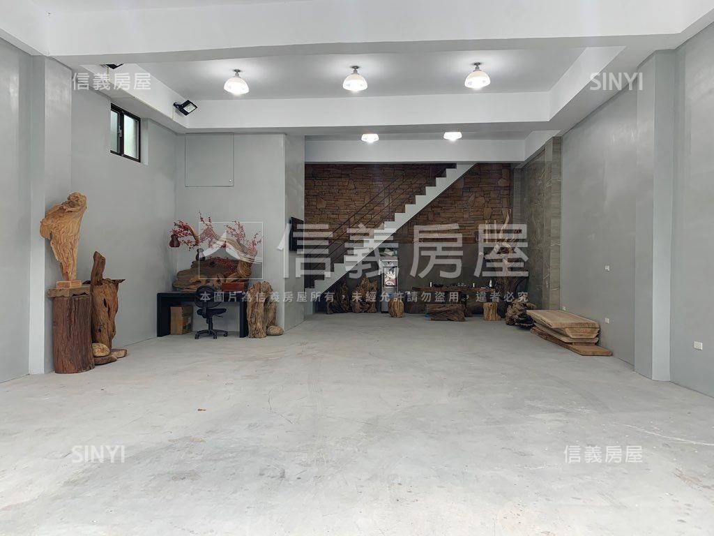 漂亮透天自住招待所皆宜房屋室內格局與周邊環境