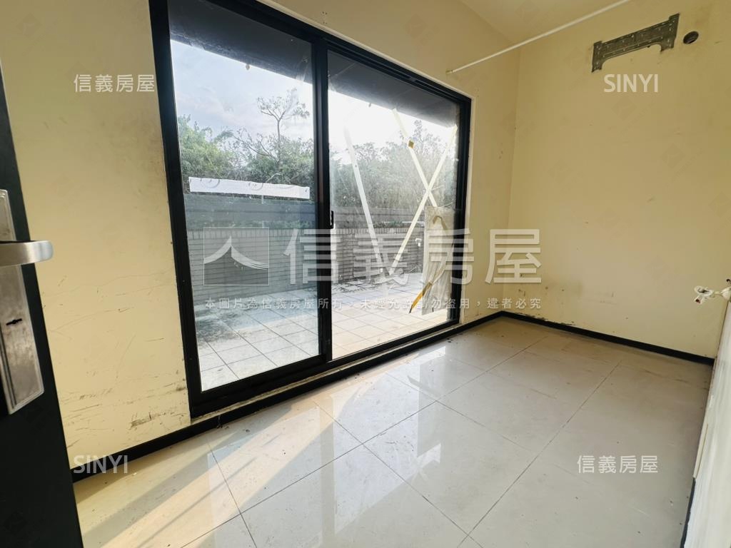 推薦！麗山大面寬雙店面房屋室內格局與周邊環境