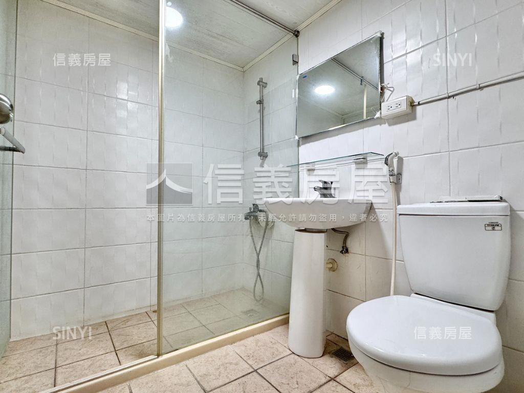 ⭐誠售換屋三房近Ｒ１５站房屋室內格局與周邊環境