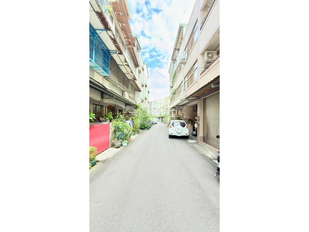 ７字頭進駐中興新村透天房屋室內格局與周邊環境
