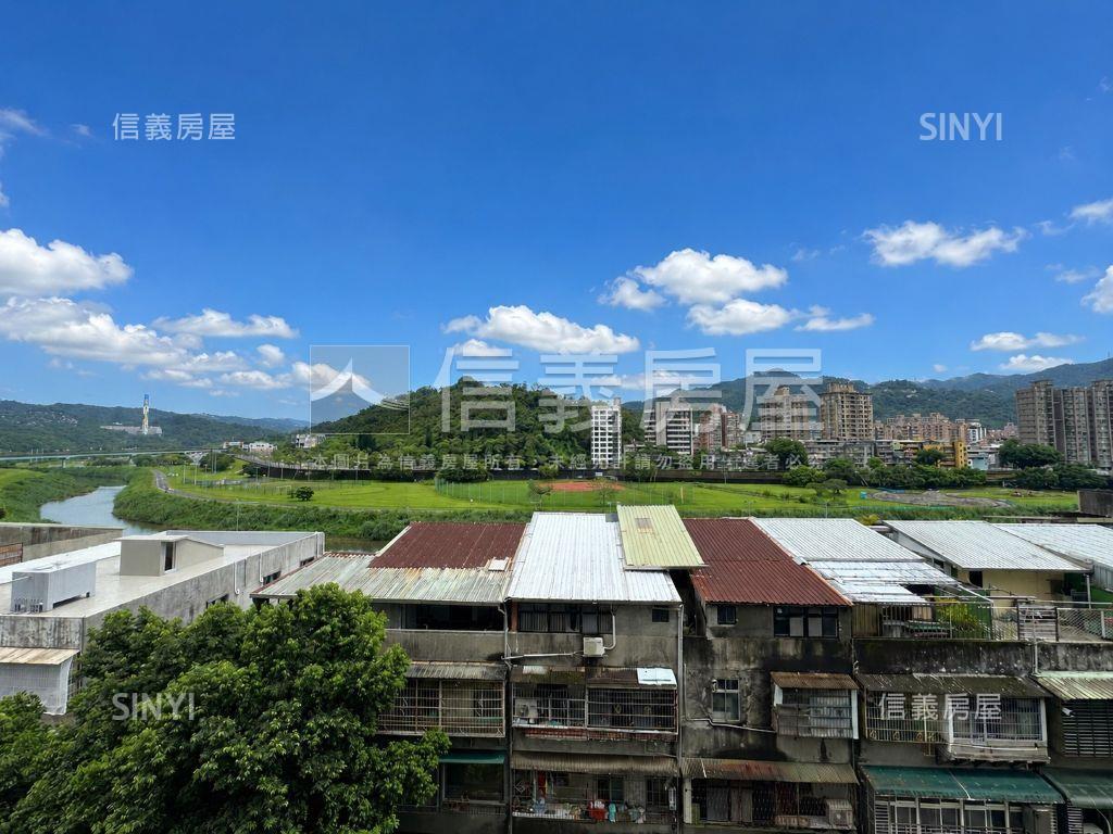 捷運河景湯泉成家美居房屋室內格局與周邊環境