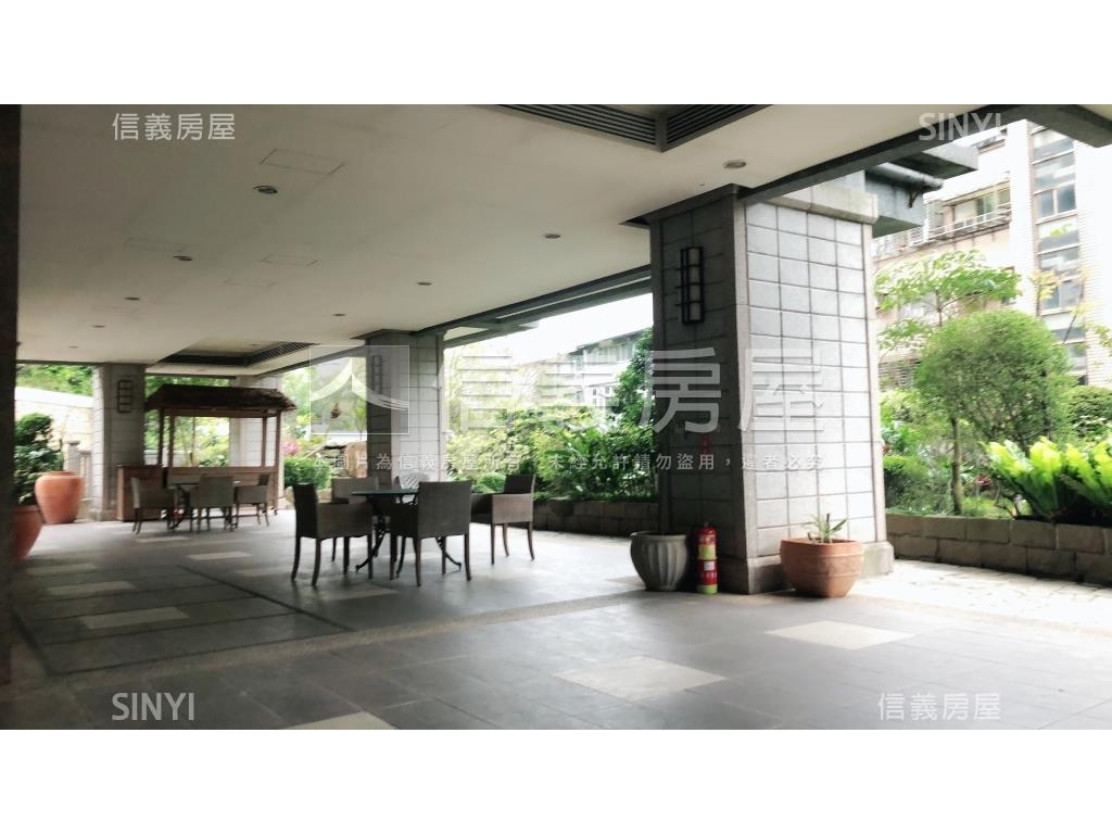 捷運河景湯泉成家美居房屋室內格局與周邊環境