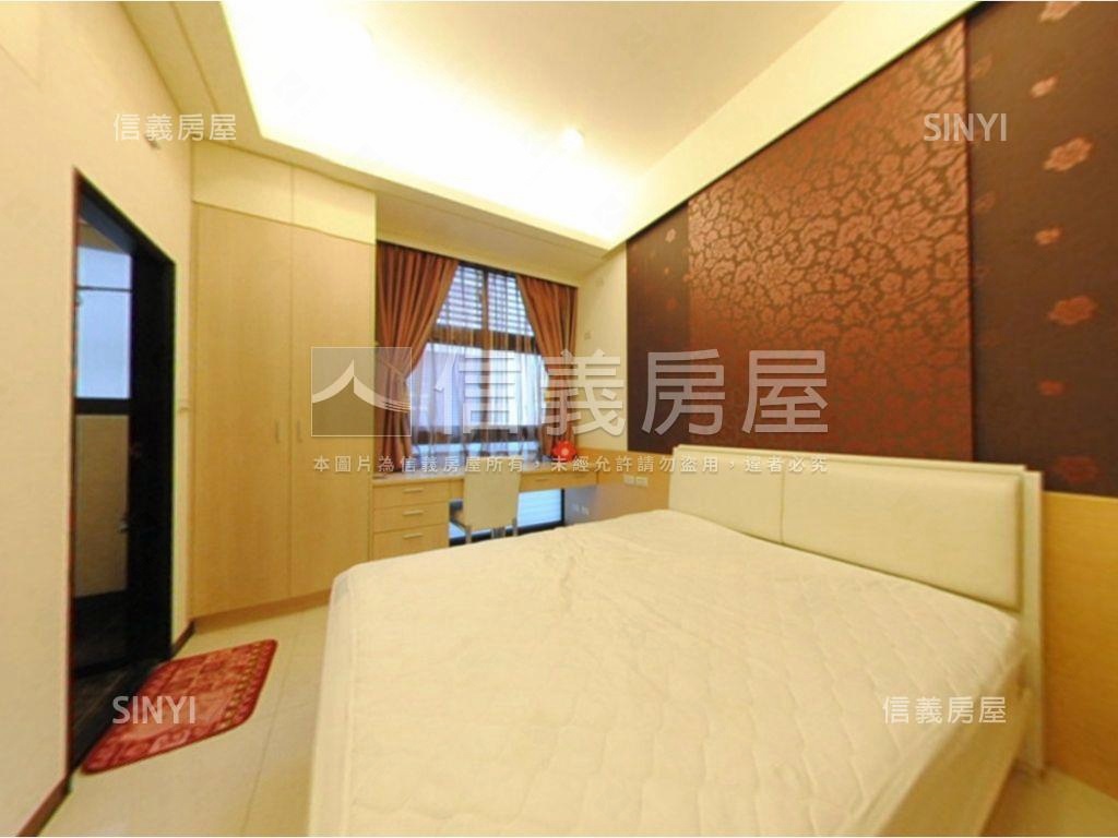 一層一戶電梯２房房屋室內格局與周邊環境