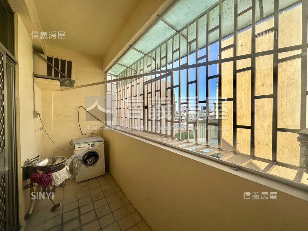 善化｜臨２０米路吃市店住房屋室內格局與周邊環境