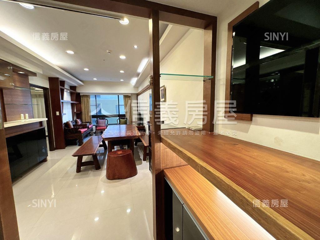 Ｕ未來沉穩木質系大２房房屋室內格局與周邊環境