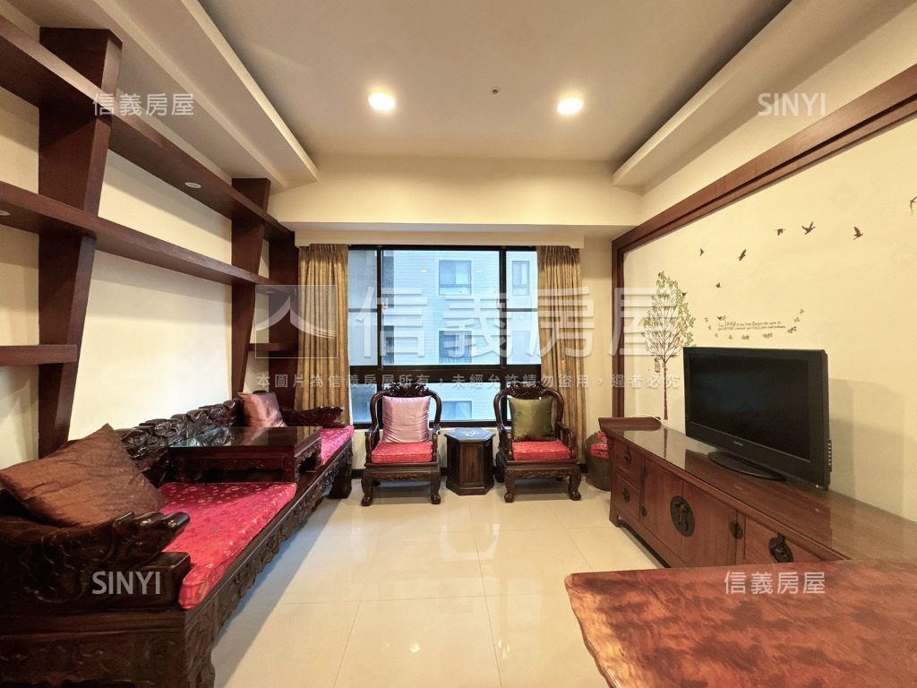 Ｕ未來沉穩木質系大２房房屋室內格局與周邊環境