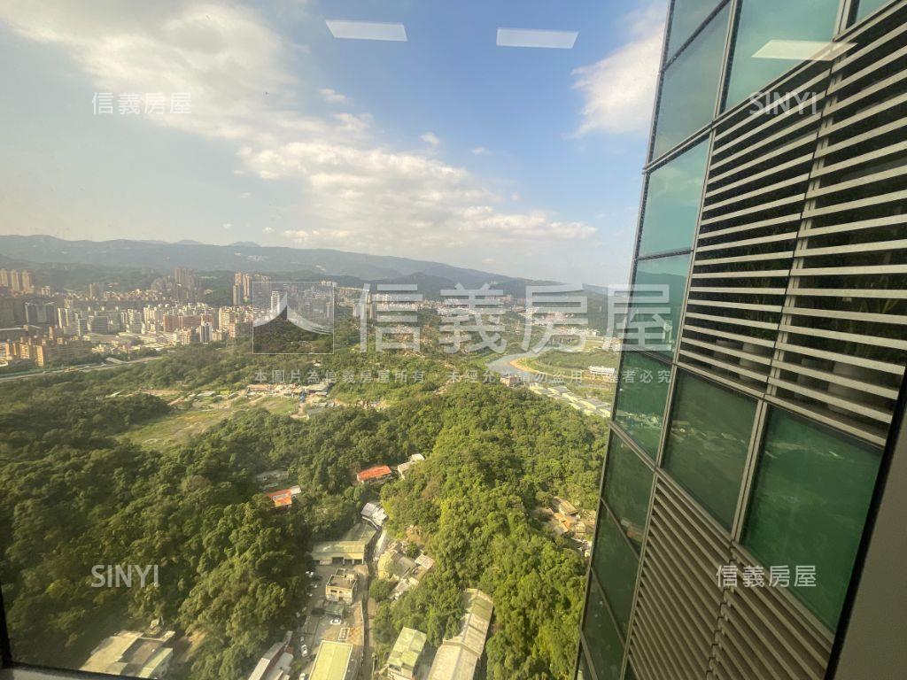 遠雄Ｕｔｏｗｎ．旗艦辦公房屋室內格局與周邊環境